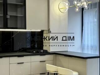 Оренда 2 кімнатна квартира Голосіївський район, вул. Велика ...