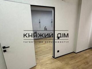 Без комісіЇ здається в оренду офісне приміщення площею 65 м#178; на 5 