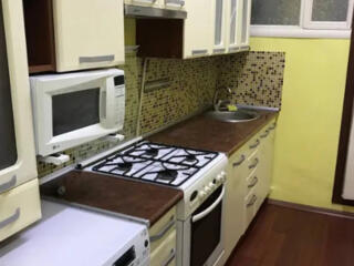 Продам 2-х комнатную квартиру на ул.Черноморского Козачества