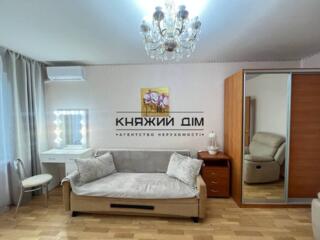 Здам в довгострокову оренду ЗАТИШНУ квартиру з чудовим краєвидом на ..