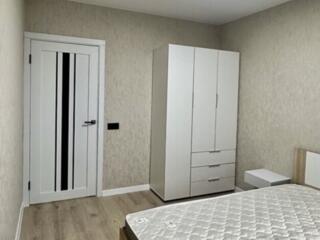 Продаж 2 кімнатної квартири в Центрі з сучасним ремонтом