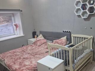 Продам 2 комнатную квартиру со своим входом в районе Автовокзала.