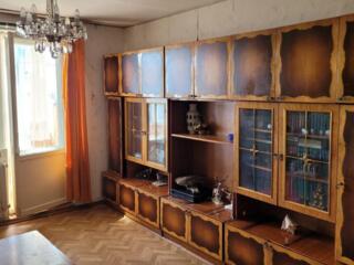 Продам 2-х комн квартиру Светлый пер / Солнечная