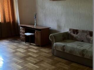 Простора 2 к квартира на вул. Болгарська/Запорізька,