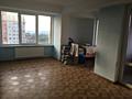 Продам 3-комнатную квартиру в центре, ул. Букурешть