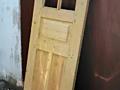 Продам двери новые деревянные без коробок