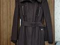 Пальто женское. Размер М.