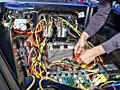 <b /></p>
<h3> Автоэлектрик, Reparatii electrice </h3>
<p>- Профессиональное точное определение и устранение неисправности любой сложности электрики авто. Поиск потери электроснабжения и устранение коротких замыканий. - Rezolvam toate problemele pe care le aveti cu electrica masinii dvs. Avem mesteri calificati si cu experienta in domeniu, lucram .</p>
<p><img class=