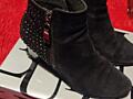 Продам из натуральной замши и кожи, вся обувь по 100 руб.