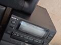 Музыкальный центр от Sony. С колонками