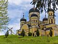 Taxi la 9 Manastiri din Moldova-70 de oferte, 1-6/20 persoane, zilnic