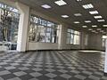 Помещение 135м кв на втором этаже ТЦ "Ян", фасадное остекление
