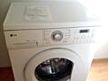 LG 6kg. 1000 об. Отличная, исправная, хорошо стирает!