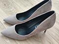 Продам новые туфли 39 р.