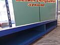 Стеклянные витрины в хорошем состоянии