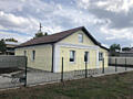 Продам дом или 1/2 дома. Расположен на участке 6,4 сотки. Дом поделён 
