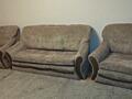 Продам мягкую мебель (диван +2 кресла)