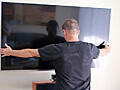Монтаж и установка телевизоров на стене. Montare suport pentru tv.