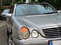 Mercedes E270