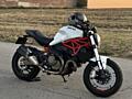 Продам Ducati Monster 821 2015 года