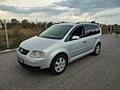 VW тоуран 2006 год 1.9 дизель