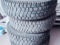 Продам комплект колес 235/85 r 16 M +S