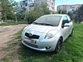 Продам автомобиль Toyota Yaris.