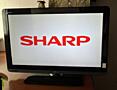 Продаю LCD телевизор SHARP LC-32LE220E