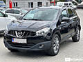 nissan Qashqai+2