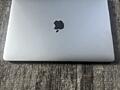 Продам MacBook Pro 13 2020