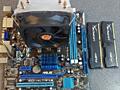 AMD Phenom II X6 1045T+M4A78LT-M + 8 GB DDR 3 1600