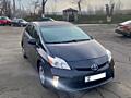 Toyota Prius 1.8hybrid 2013год