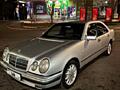 Продам Mercedes W210 2.0 компрессор, бензин - метан