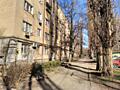 Космонавтов/Парк. 12.6 м2. Под косметический ремонт.
