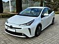 Toyota Prius 2021г