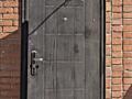 Дверь металлическая входная б/у 1000 руб