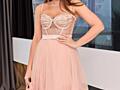 Коктейльное платье в пудровом цвете. Размер S