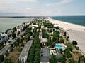 Работа на берегу моря!