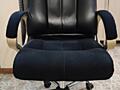 Продаётся офисное кресло.