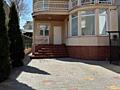 Продам двухэтажный дом 238 кв. м., ул. Абрикосовая/Писарева.