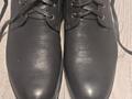 Продам ботинки