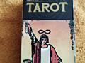 Продам карты таро, 2 коробки (колоды).