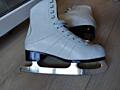Продам коньки женские