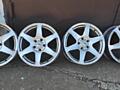 Продам комплект дисков R17