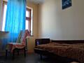 Сдам 2-комн. 9/9, Бочарова. 40/28/6. Комнаты смежные. Бойлер, холод.