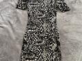 Платье с леопардовым принтом