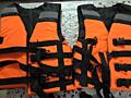 Продам спасательные жилеты