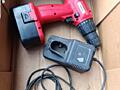 Продам шуруповерт аккумуляторный