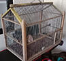 Большая ретро-клетка для попугая.