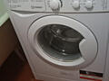 Продам стиральную машинку автомат Indesit
